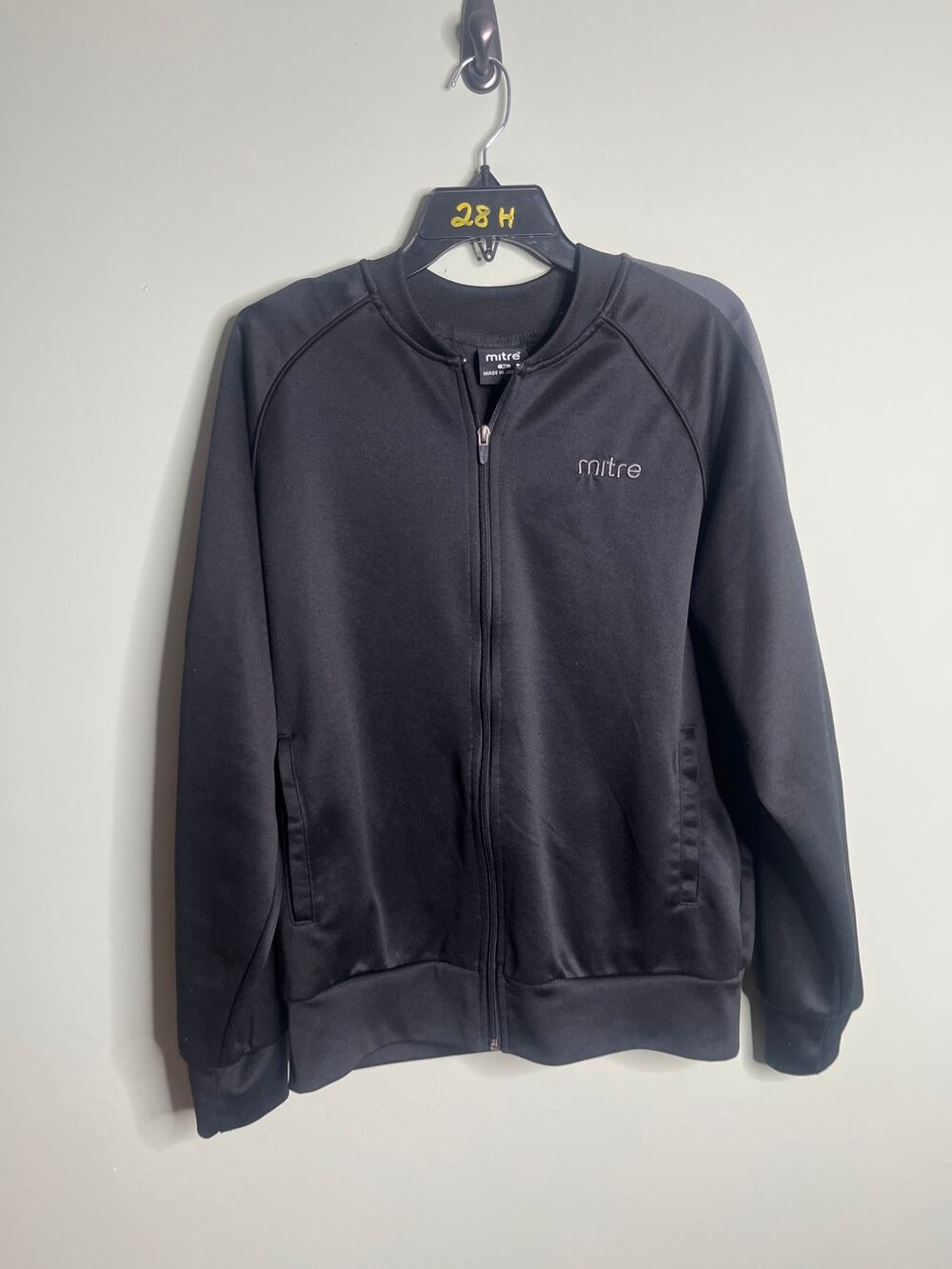 Mitre Black Full Zip Mens Performance Jacket Medium
